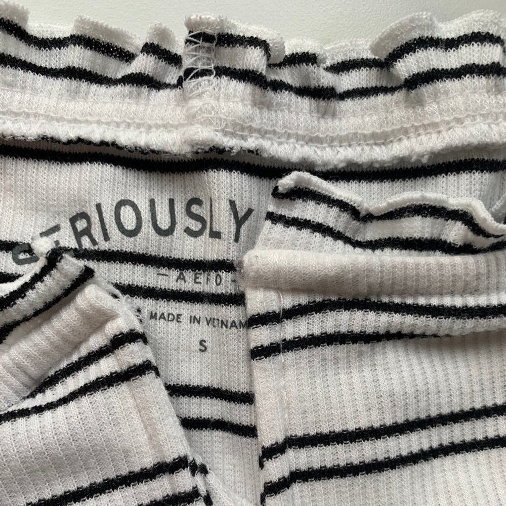 Striped Ruffle Tee - Picture 5 of 5